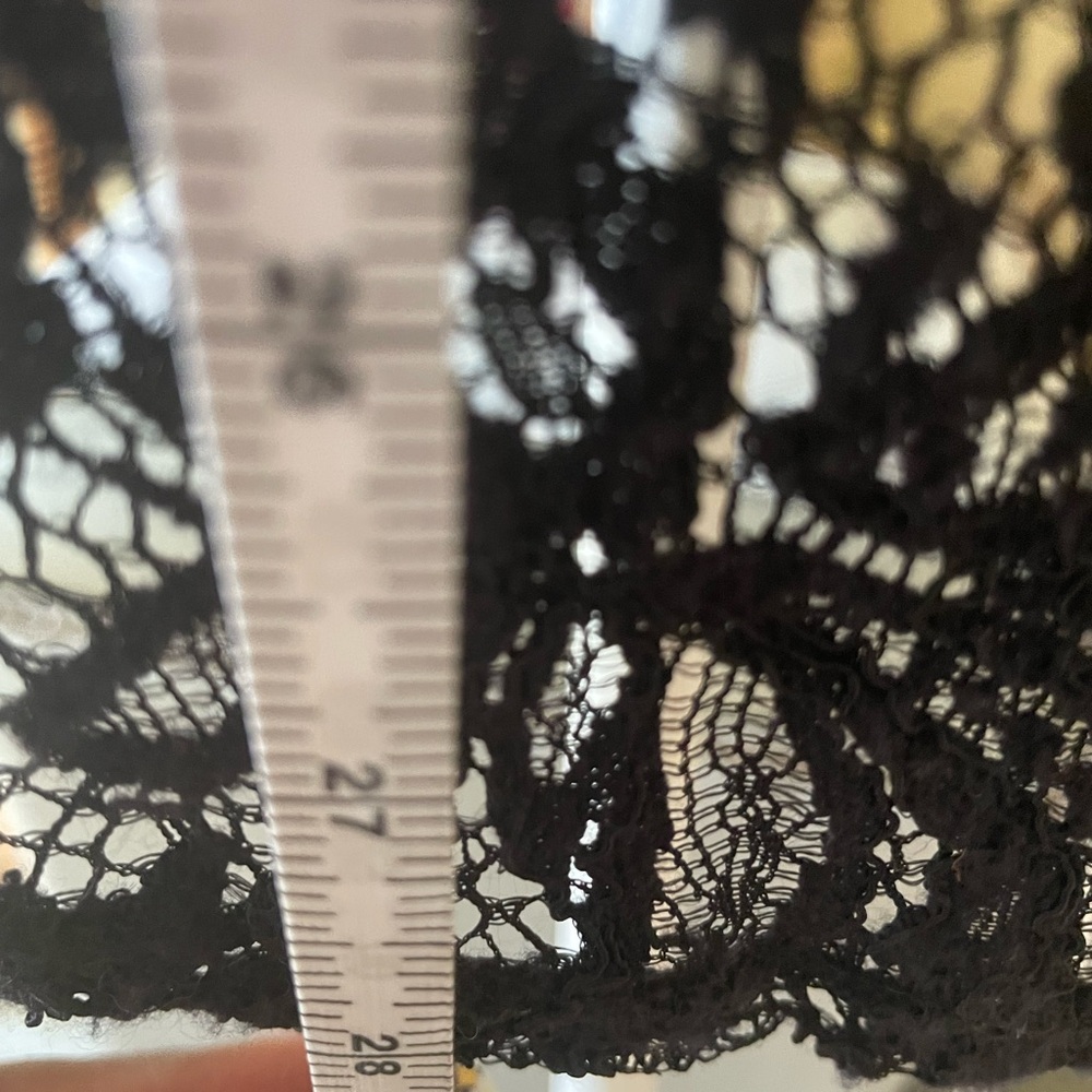 Bar III Elegant Black Lace Top - EUC - Picture 8 of 10